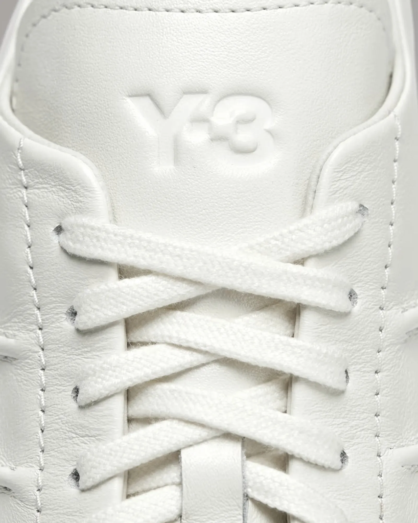 Japan Core Off White / Off White / Off White Low Top Sneakers