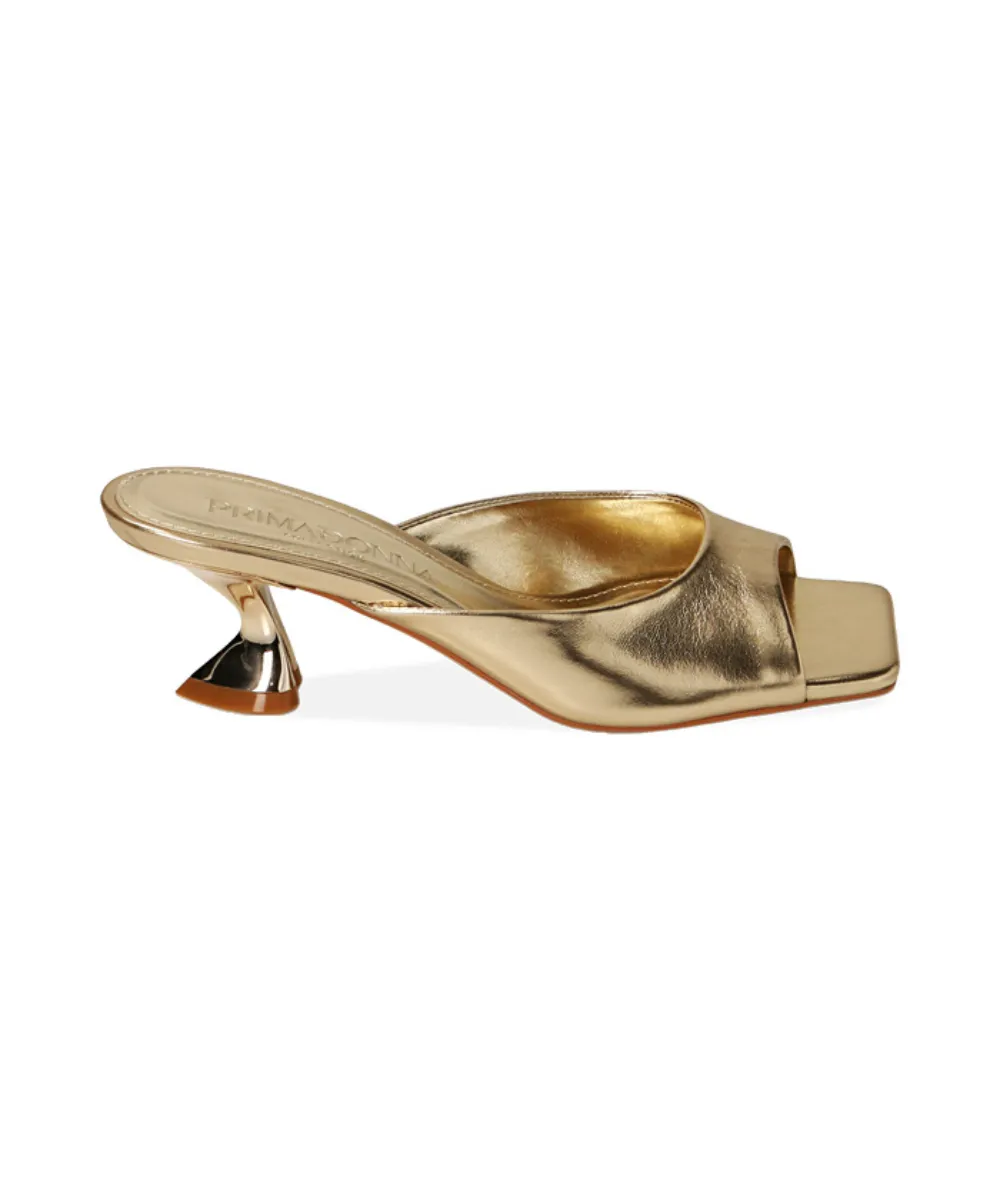 PRIMADONNA LOW HEELED SANDALS