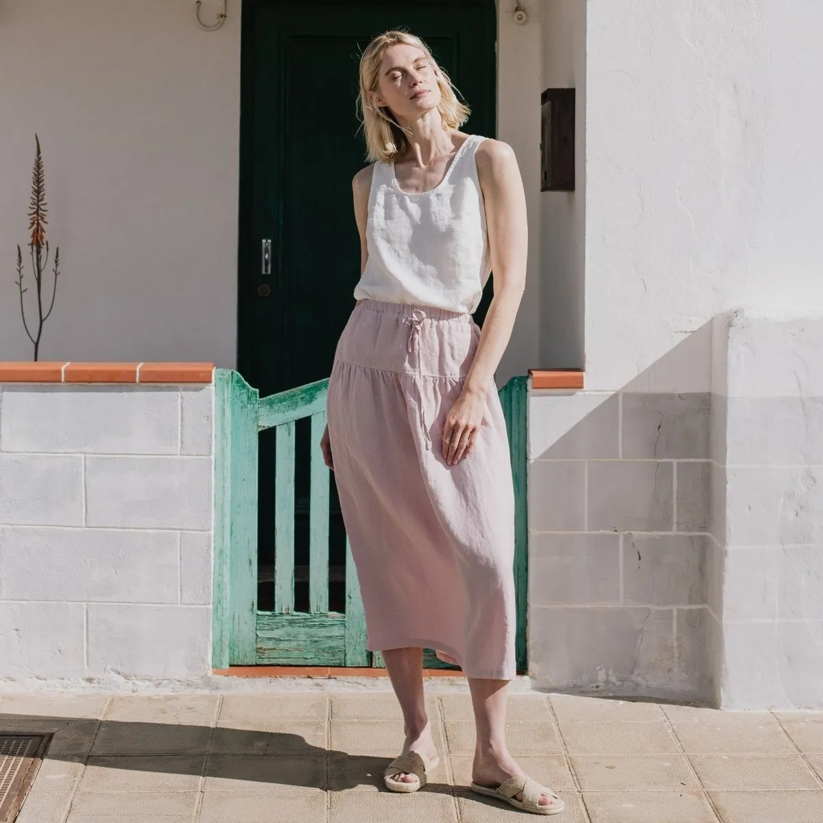 R: RYE two-tier linen skirt (Size: XS; Color: Dusty Rose)