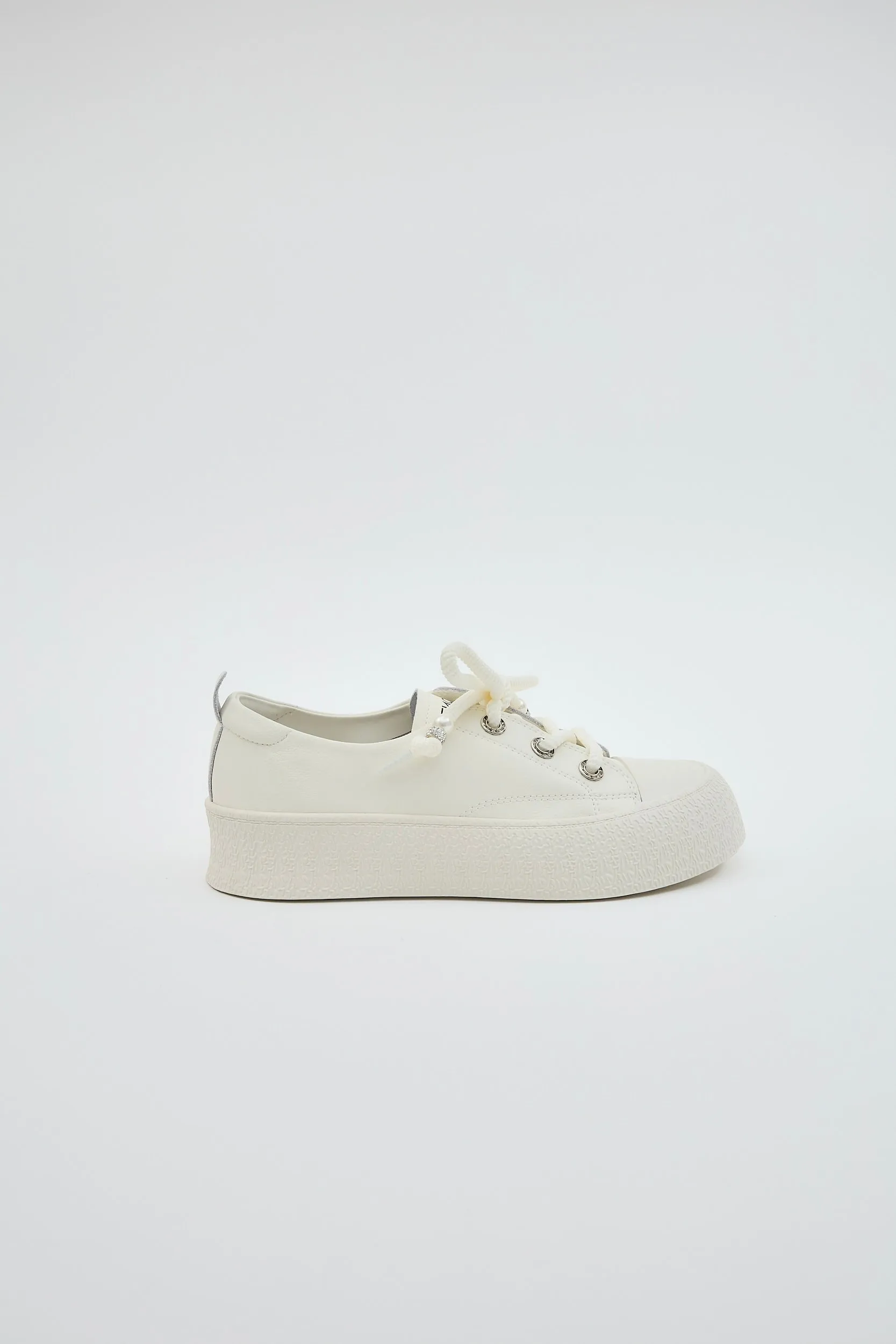 Sahale White