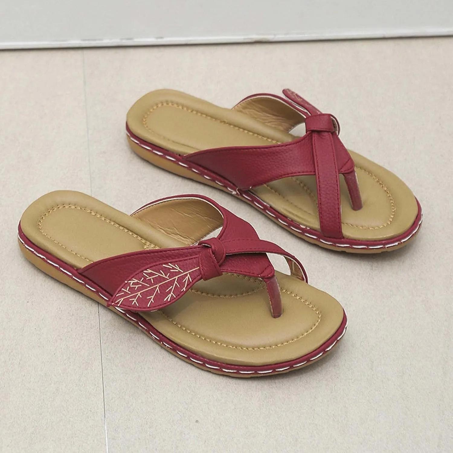 Sandals Women Dressy Summer Flat Leaves Twisted Straps Thong Clip Toe Flip Flops Vintage Lightweight Comfortable Outdoor Ladies Beach Shoes Slippers