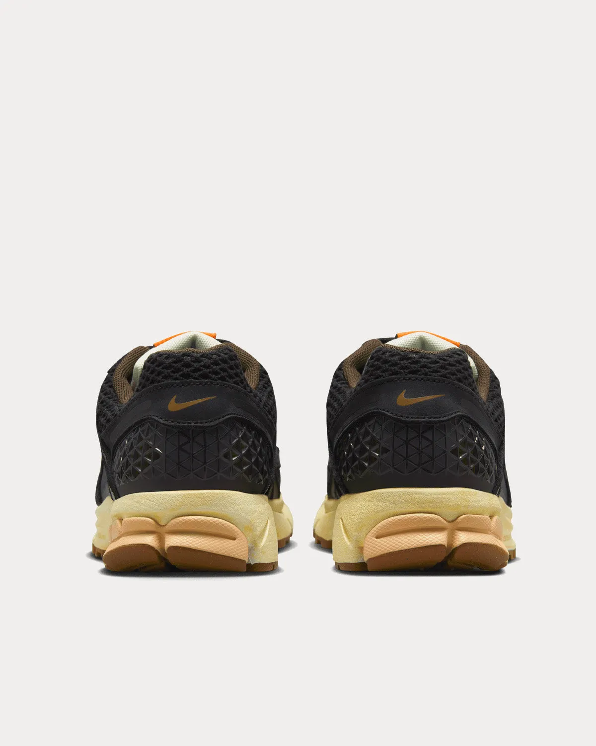 Zoom Vomero 5 Black Low Top Sneakers