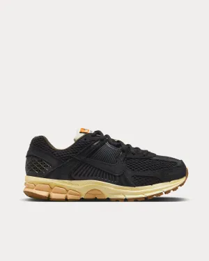 Zoom Vomero 5 Black Low Top Sneakers
